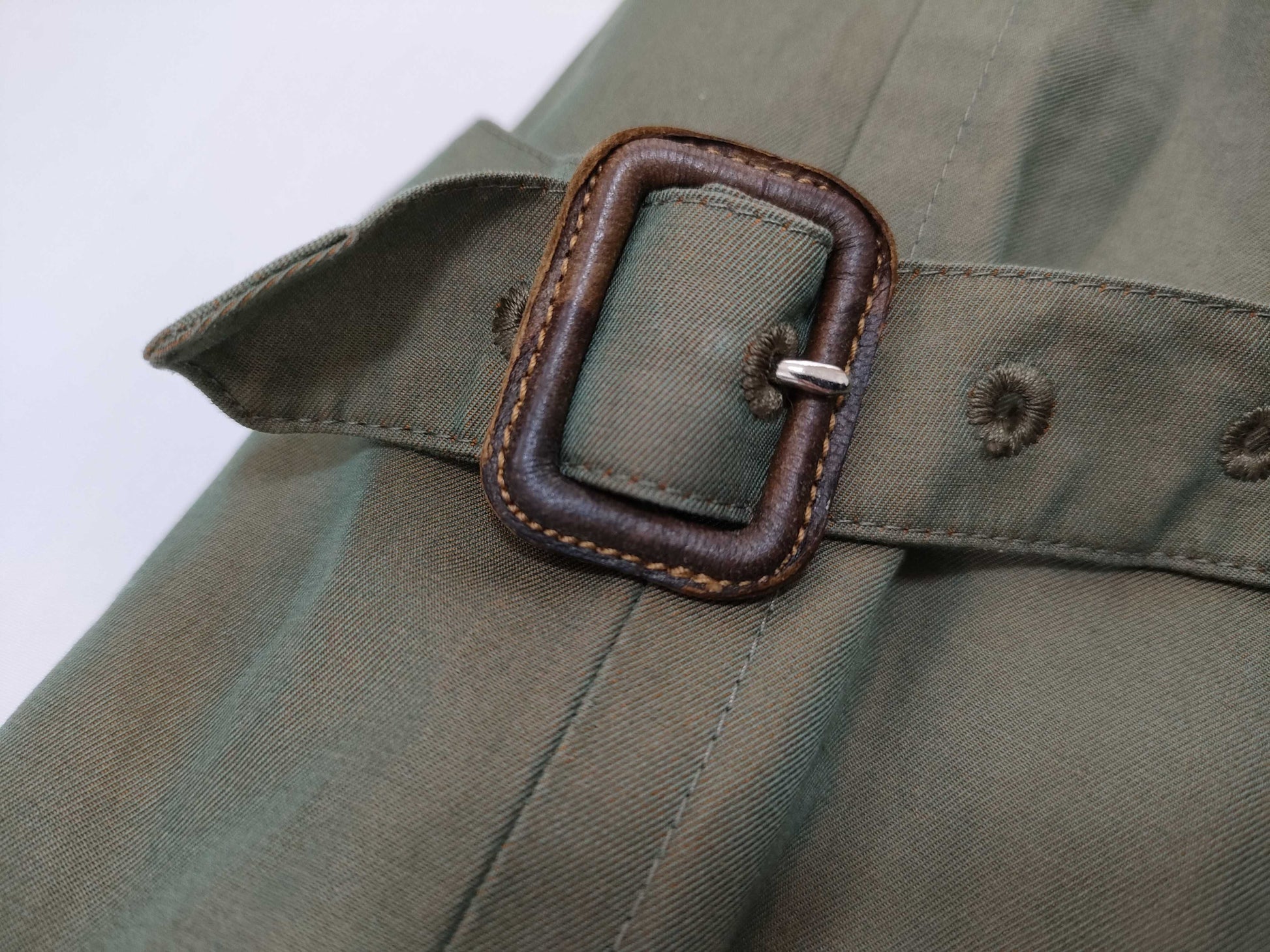 BURBERRY Trench Coat with Belt and Liner, Iridescent Coat
