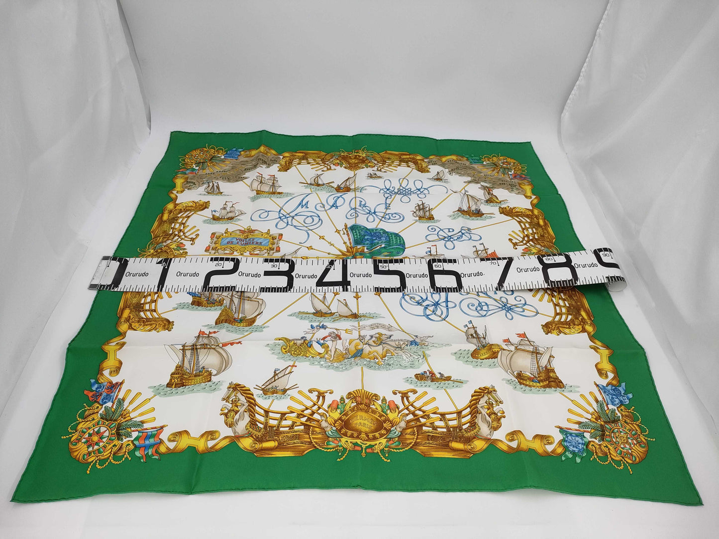 HERMES Carre Carre / VOILES DE LUMIERE Sails of Light / Scarf
