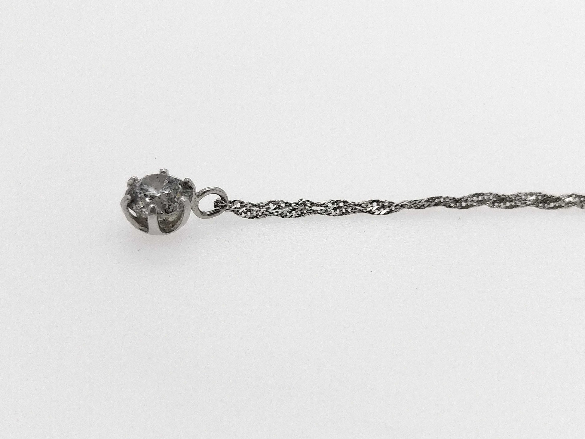 D 0.3ct Pt999/Pt850 0.9g Necklace 