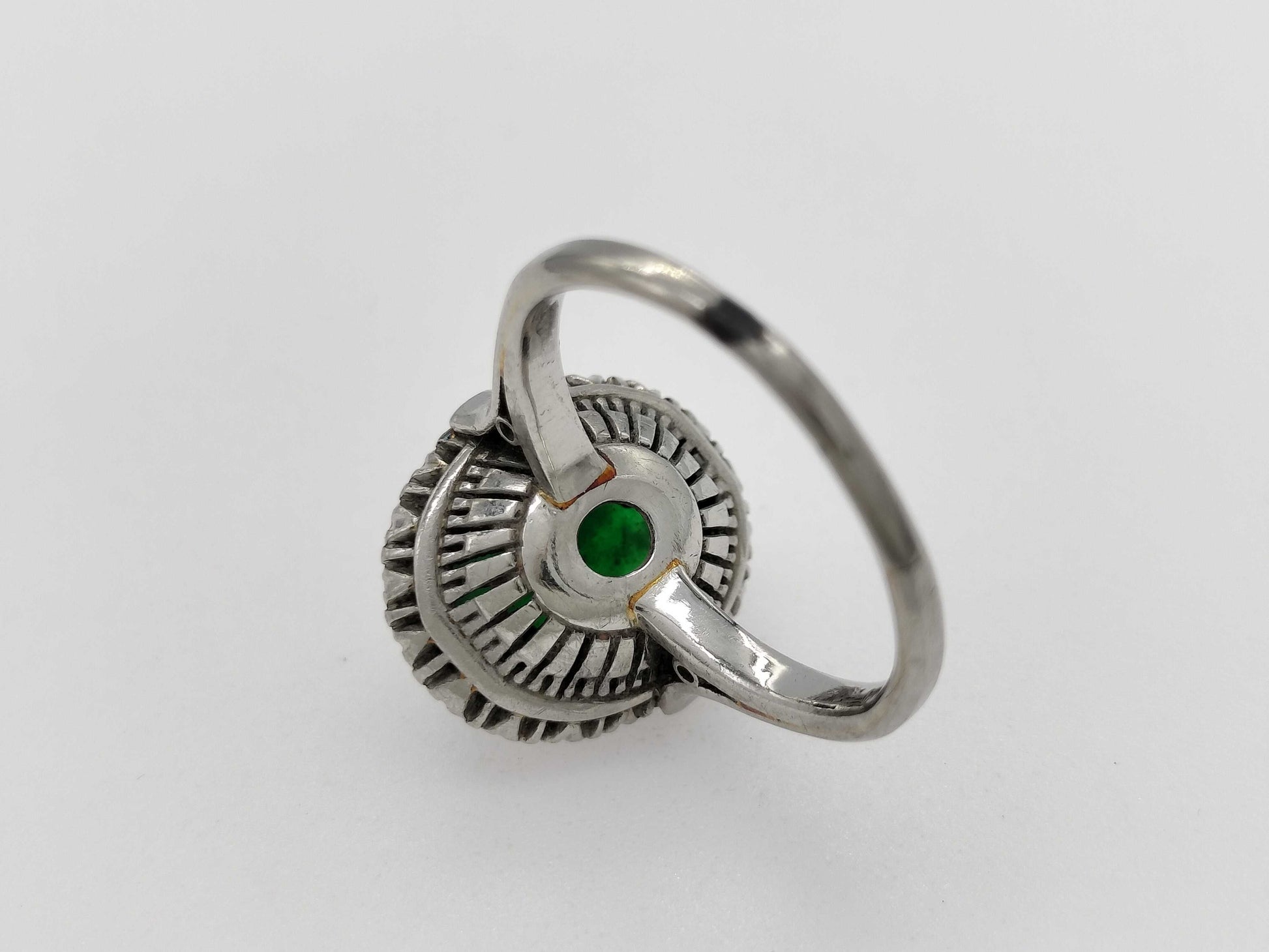 Jadeite ring, diameter approximately 11.2mm x 8.4mm, diamond PM 6.1g 