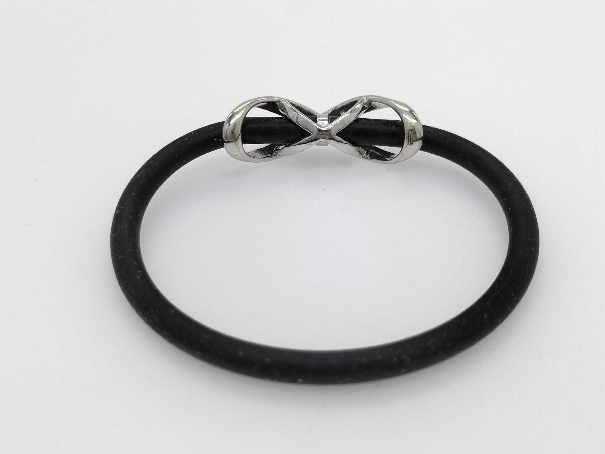 D0.10ct K10WG 6.9g Bracelet/Bangle 