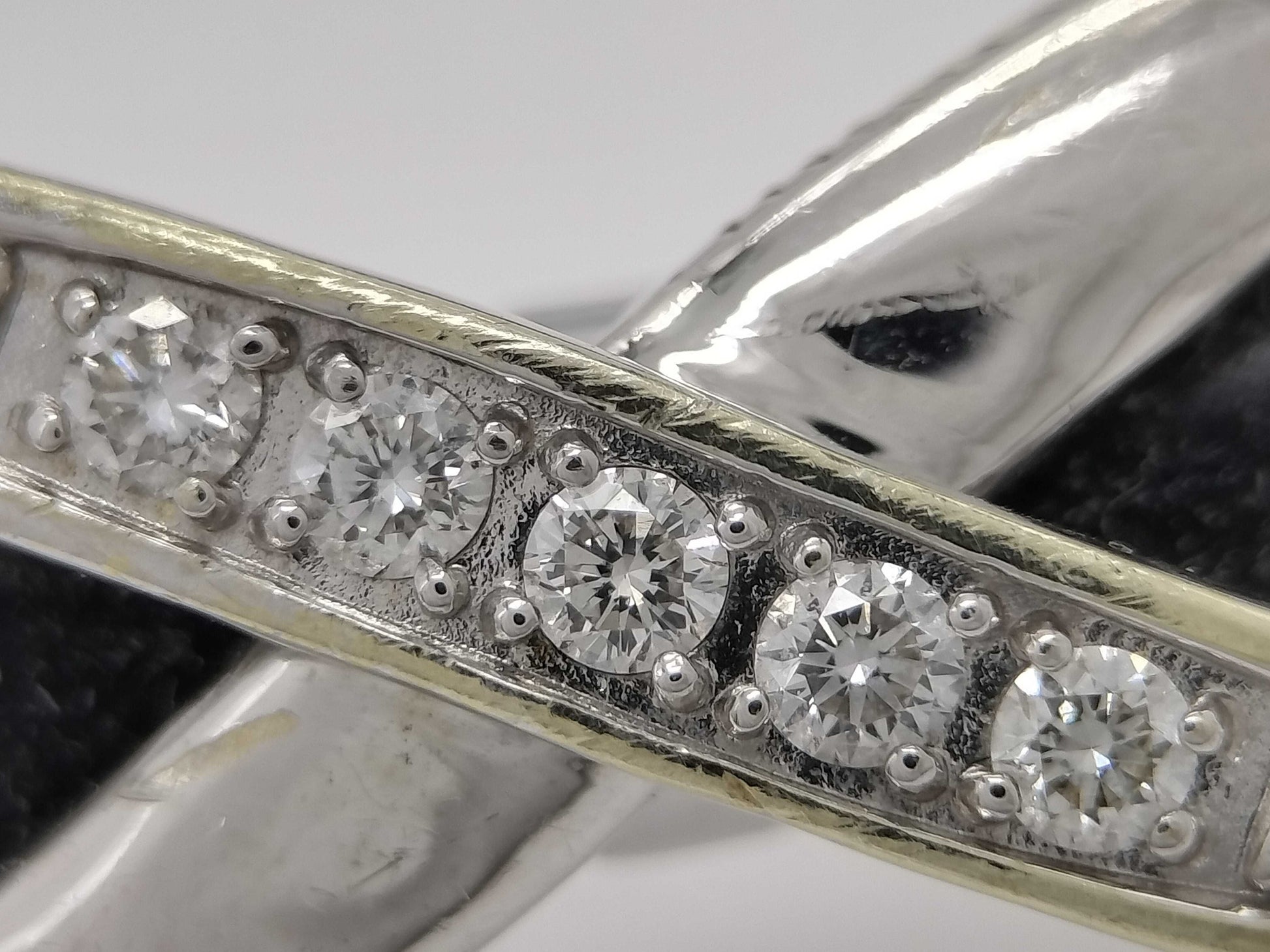 D0.10ct K10WG 6.9g Bracelet/Bangle 