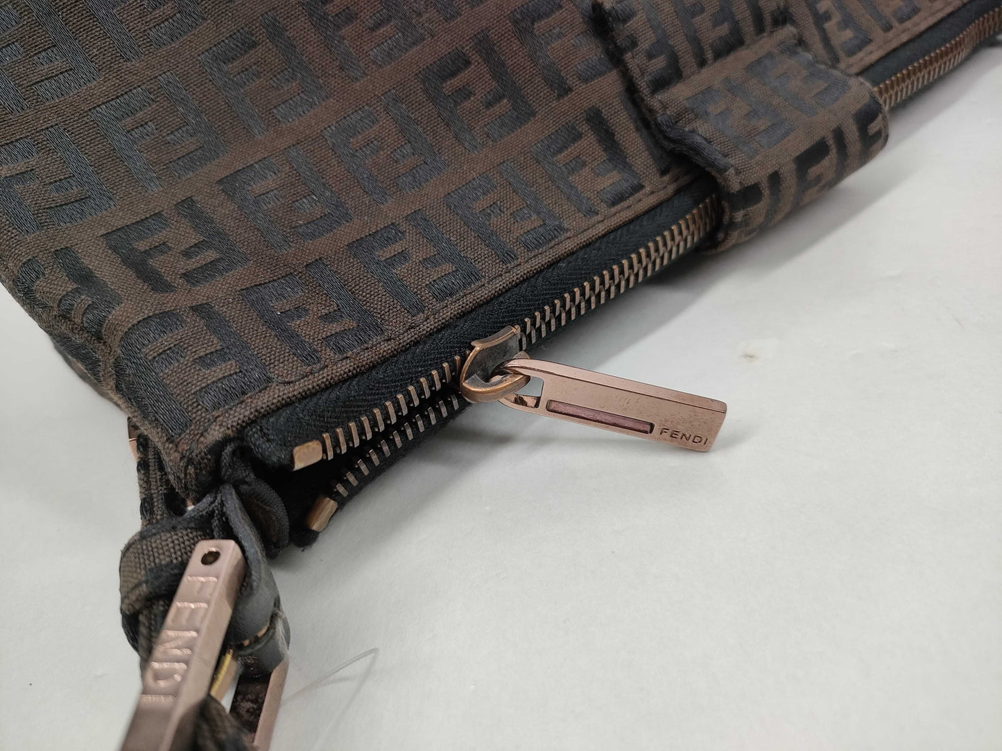 FENDI Mamma Mamma Bucket Shoulder Bag