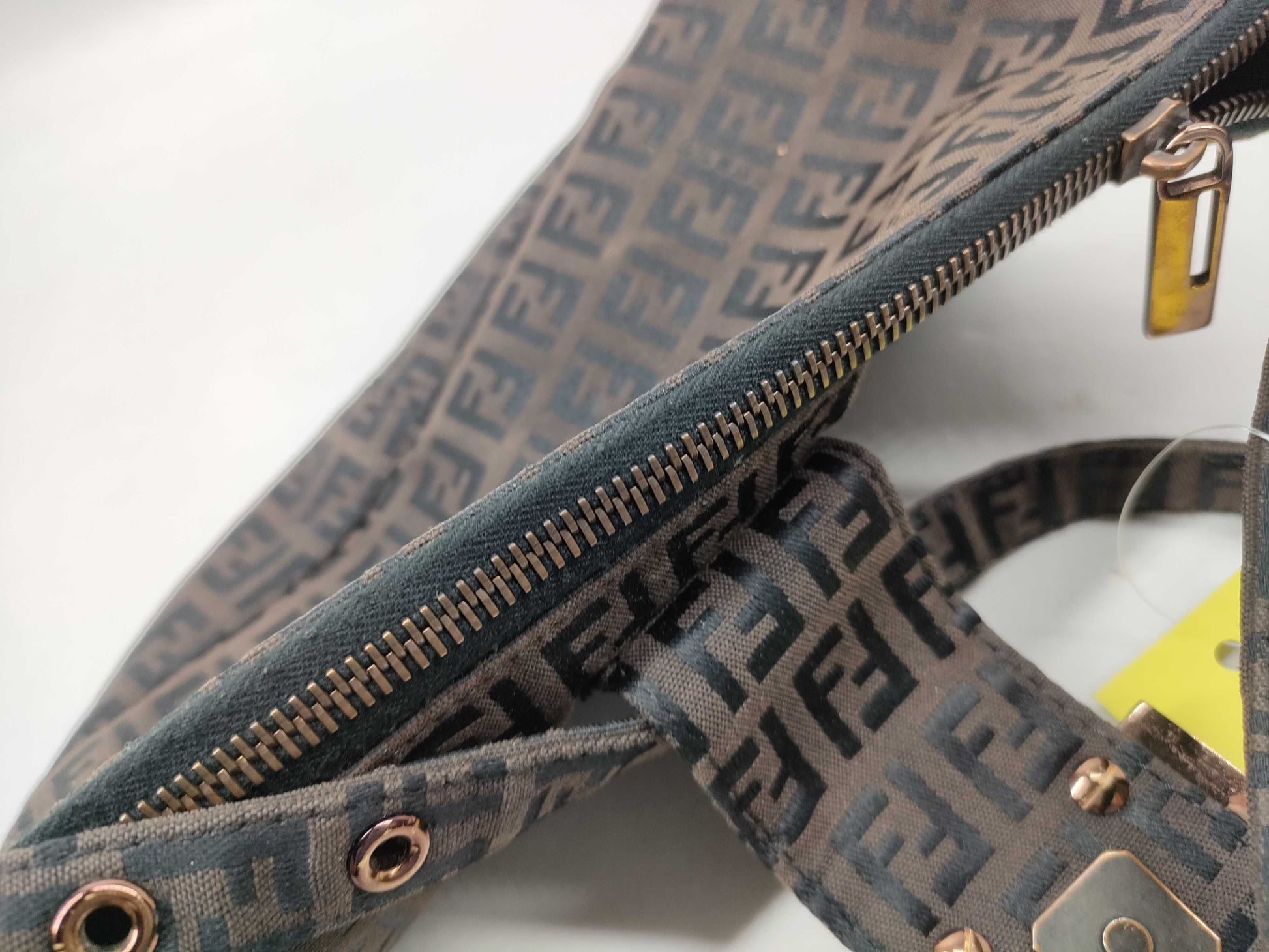 FENDI Mamma Mamma Bucket Shoulder Bag