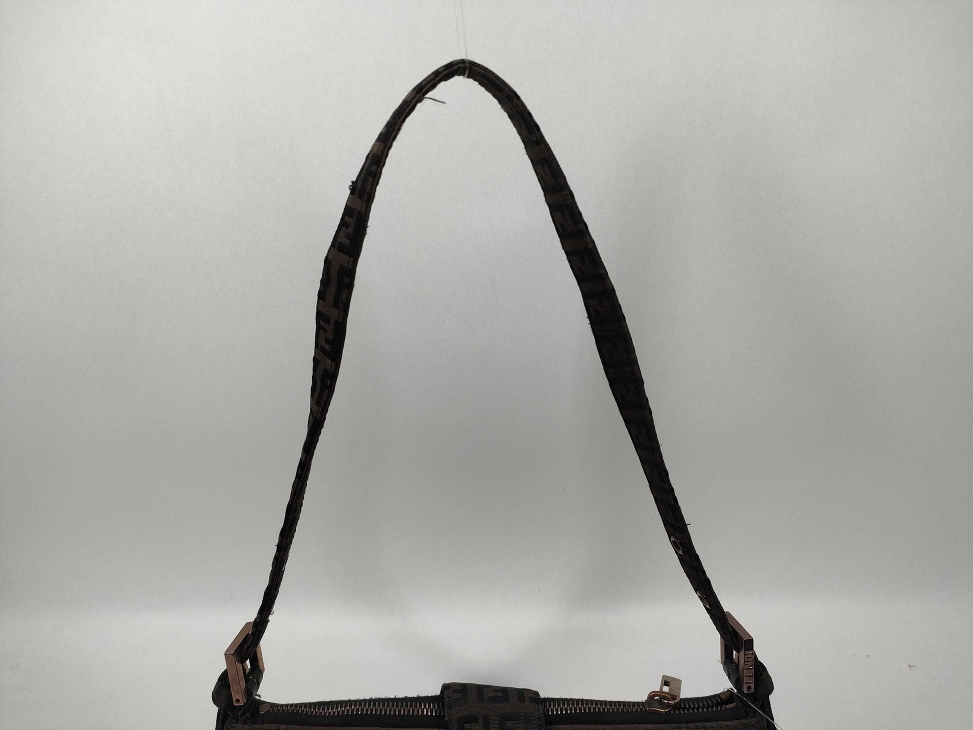 FENDI Mamma Mamma Bucket Shoulder Bag
