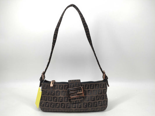 FENDI Mamma Mamma Bucket Shoulder Bag