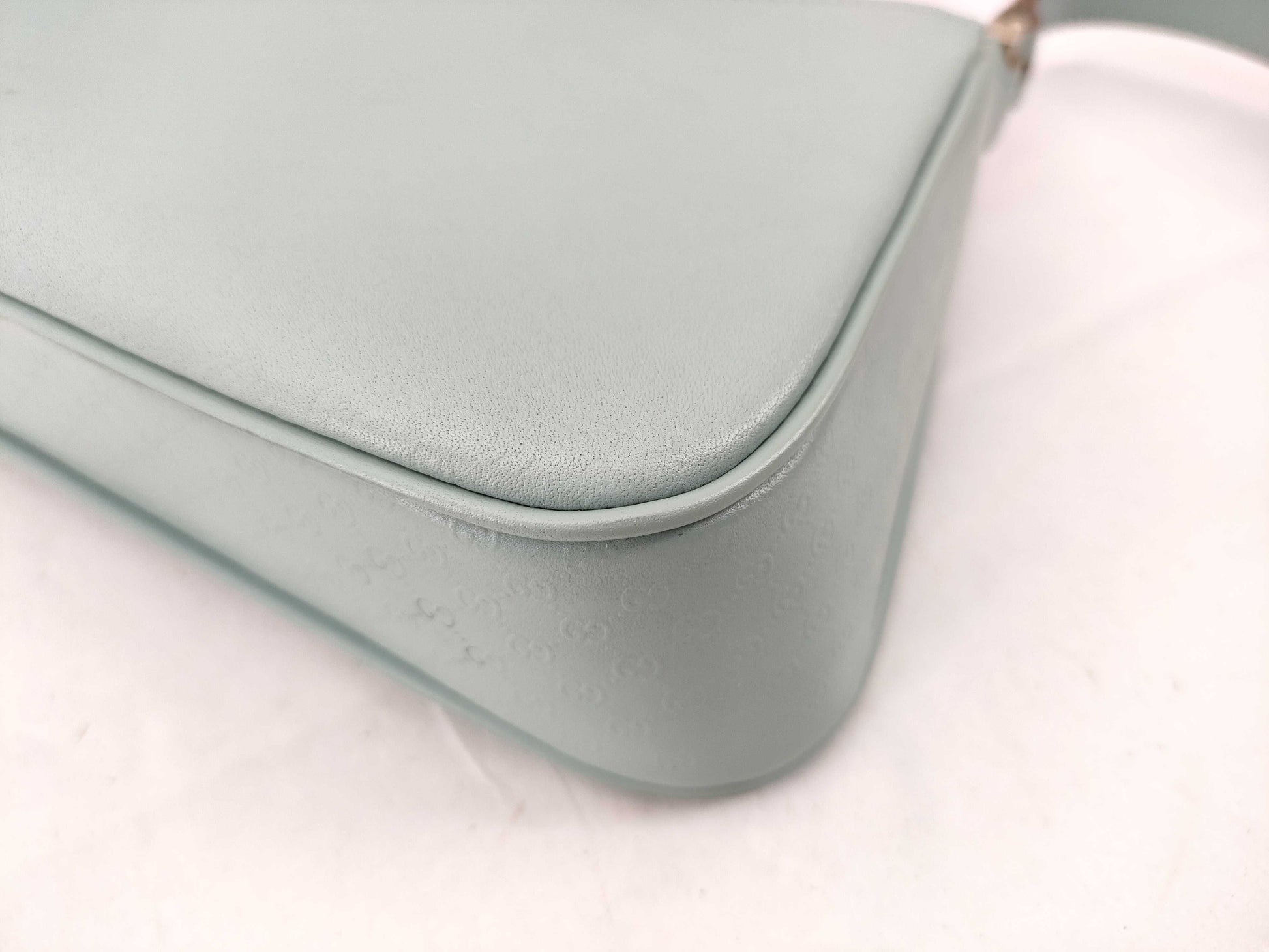 GUCCI Micro GG One-Shoulder Bag 0014152