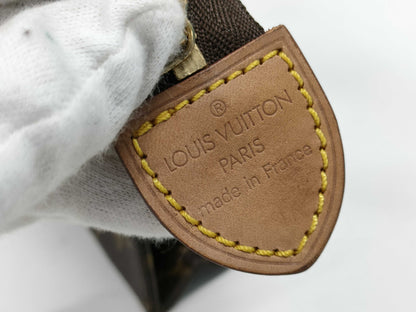 LOUIS VUITTON Monogram M47546 Monogram Pochette Toilette Pouch