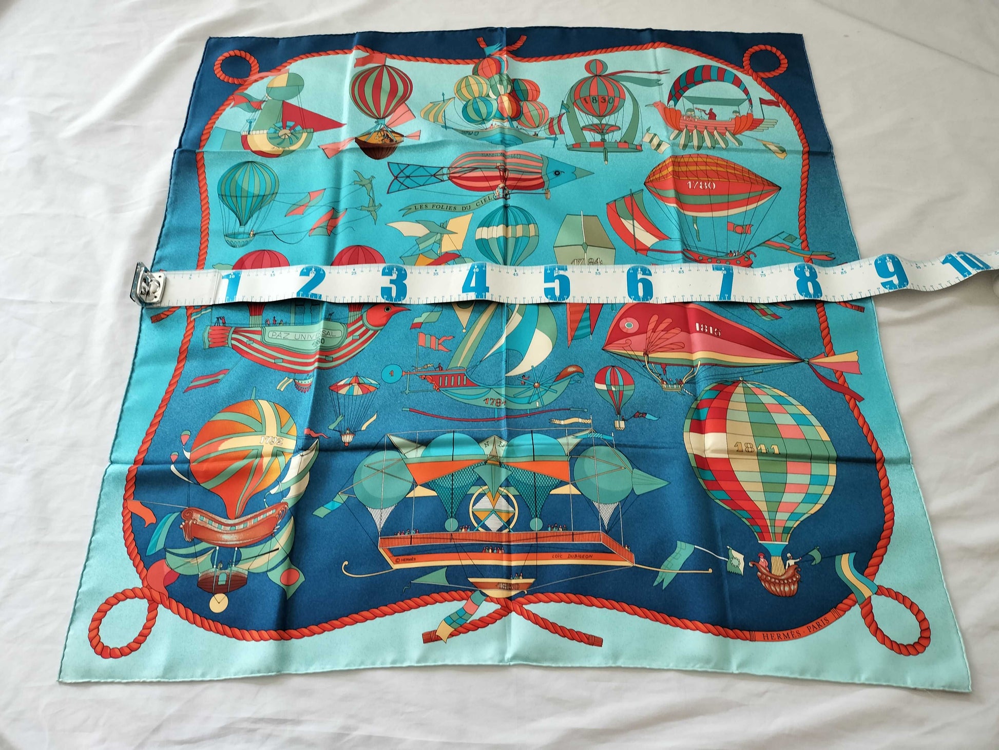 HERMES Carre Carre 90 PAZ UNIVERSAL Scarf