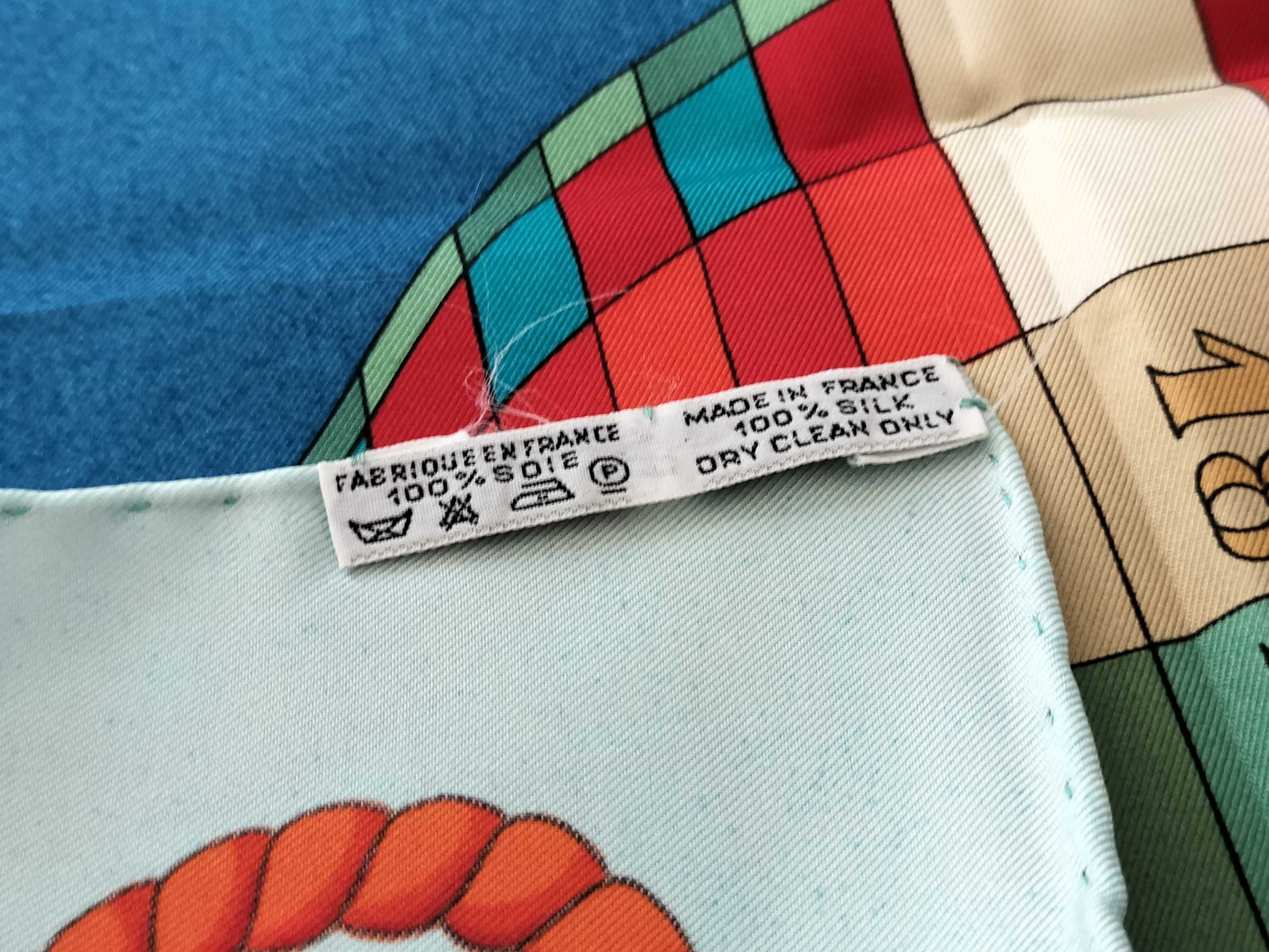 HERMES Carre Carre 90 PAZ UNIVERSAL Scarf