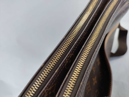 LOUIS VUITTON M45252 Monogram M45252 Reporter GM Shoulder Bag