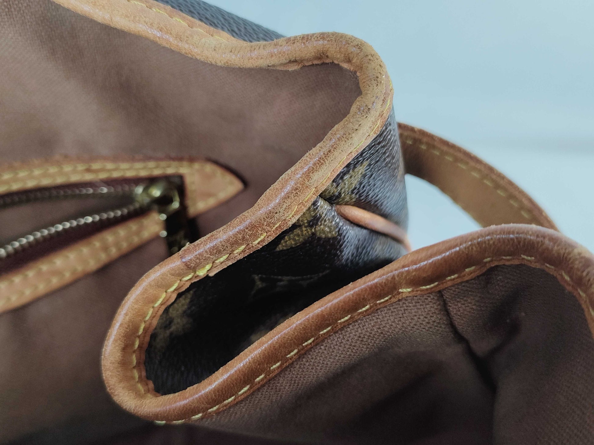 LOUIS VUITTON M51154 Monogram Batignolles Horizontal CA1025 Tote Bag
