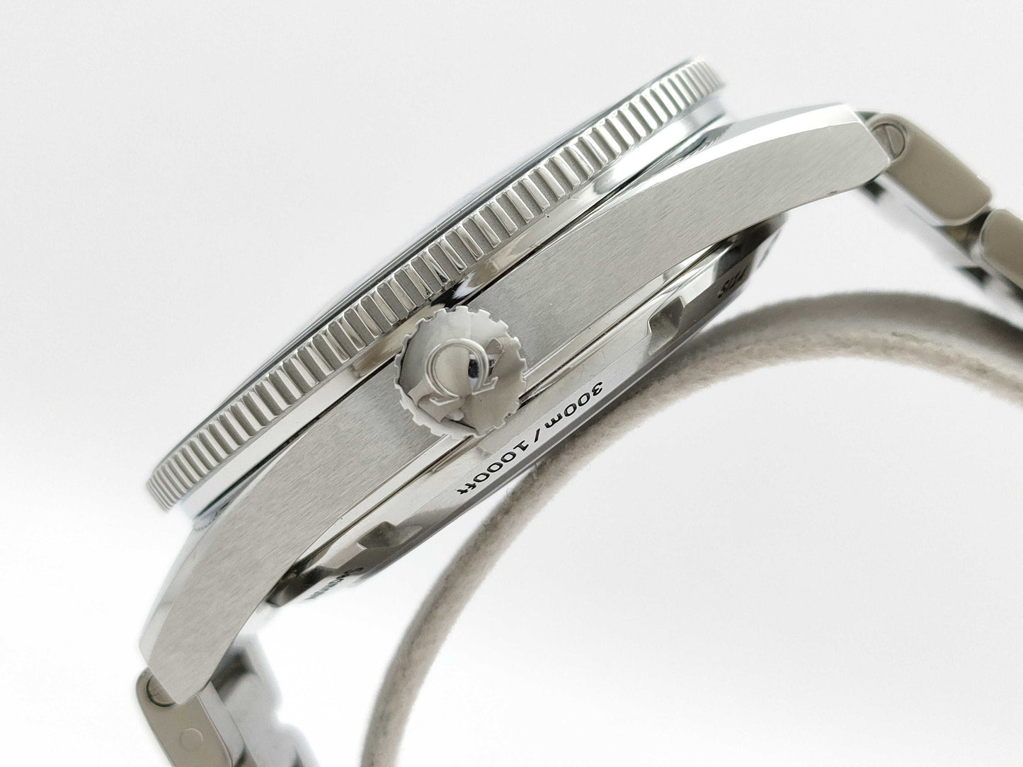 OMEGA Seamaster 233.30.41.21.01.001 88999682 Automatic Men's Watch