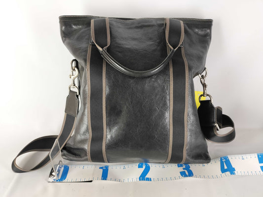 COACH F70558 2-Way Shoulder Bag