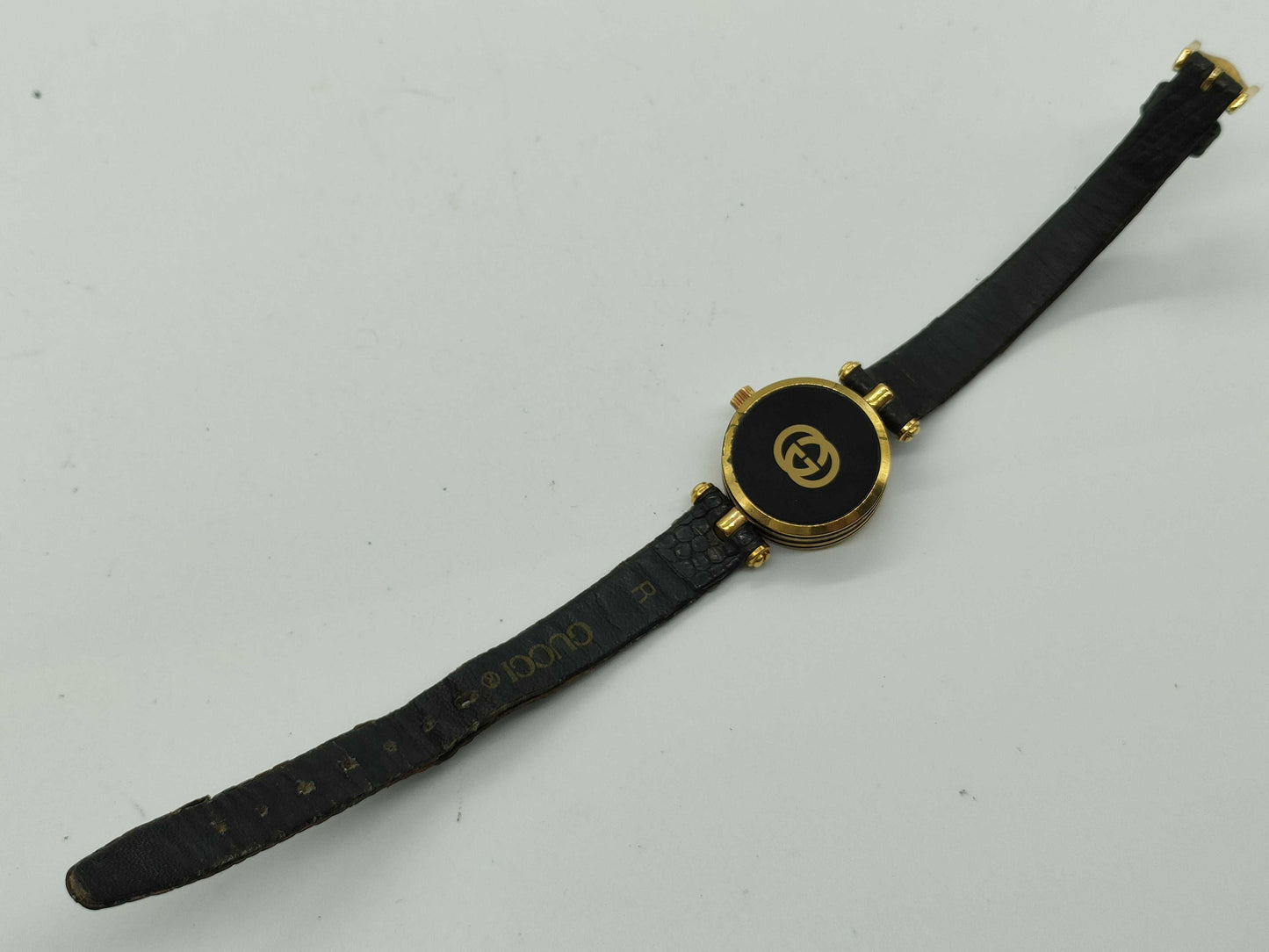 GUCCI Leather Women's Watch