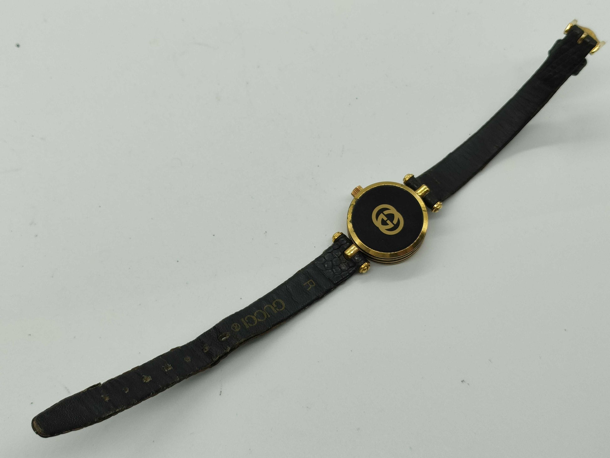 GUCCI Leather Women's Watch
