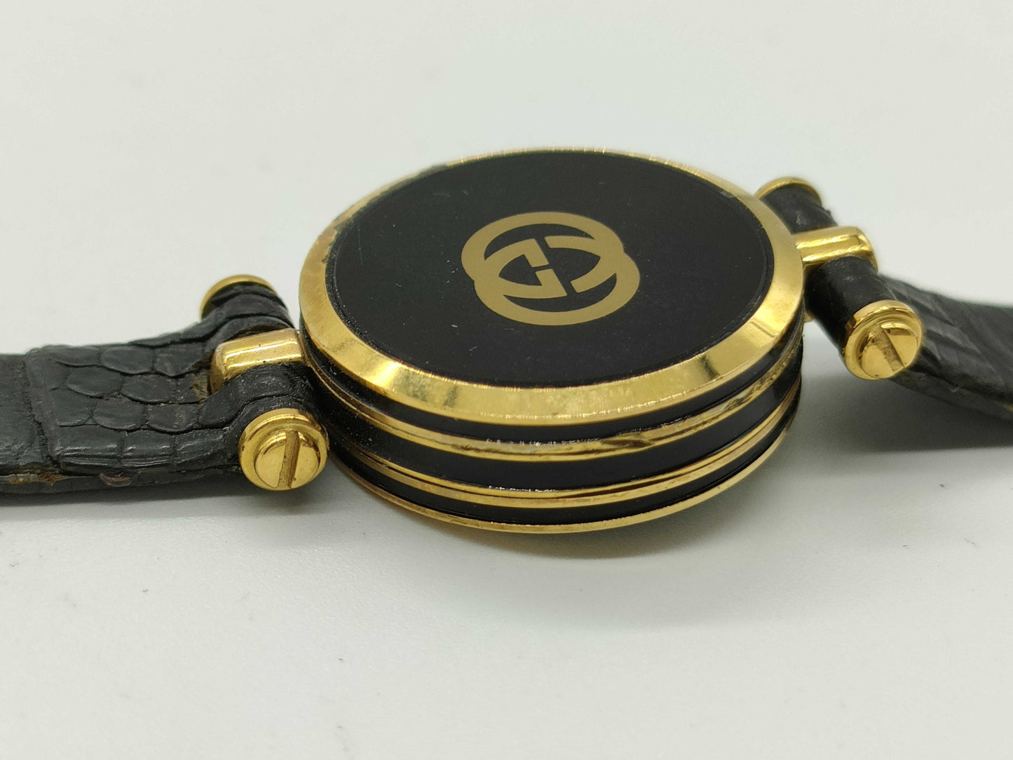 GUCCI Leather Women's Watch