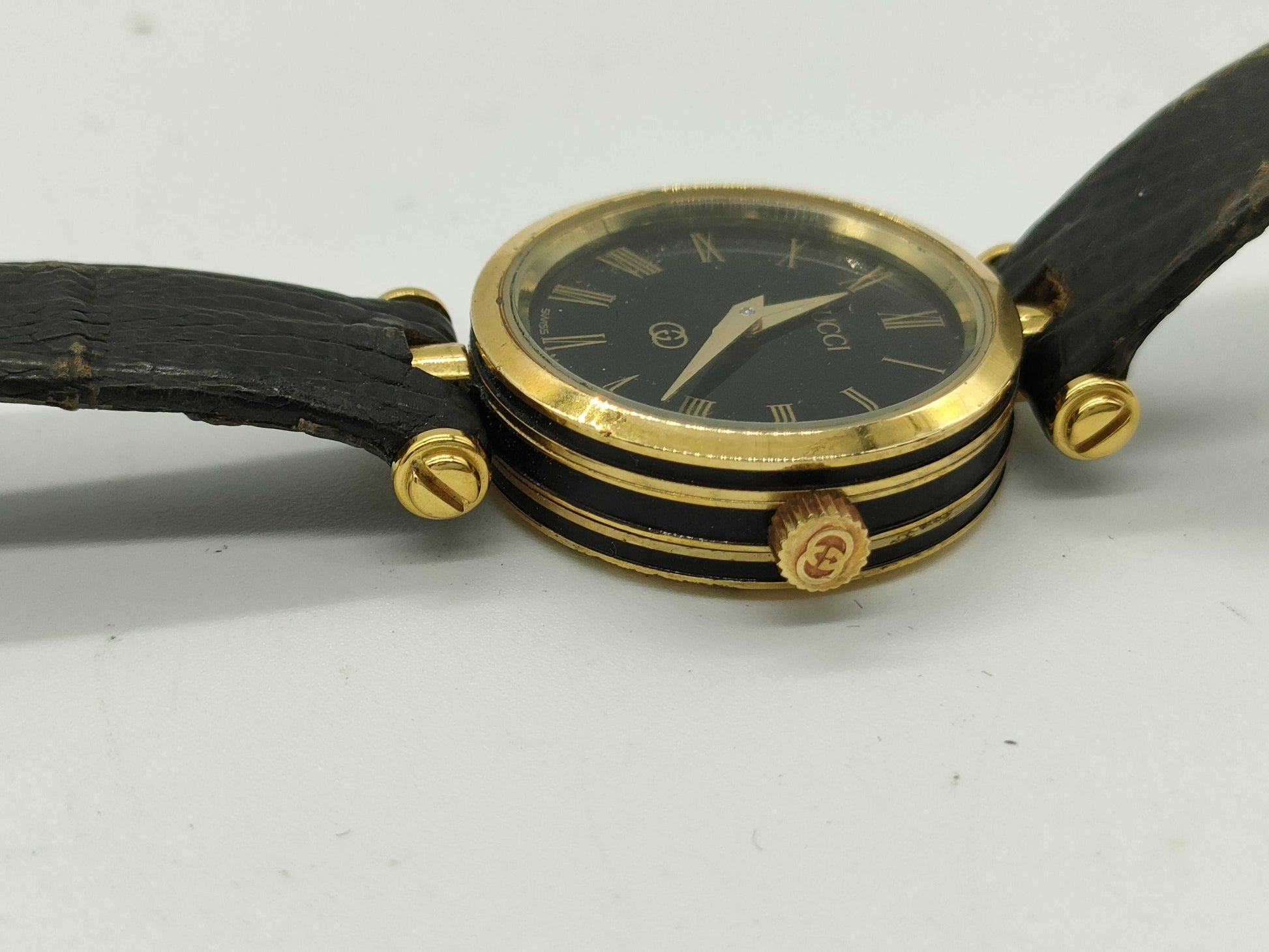 GUCCI Leather Women's Watch