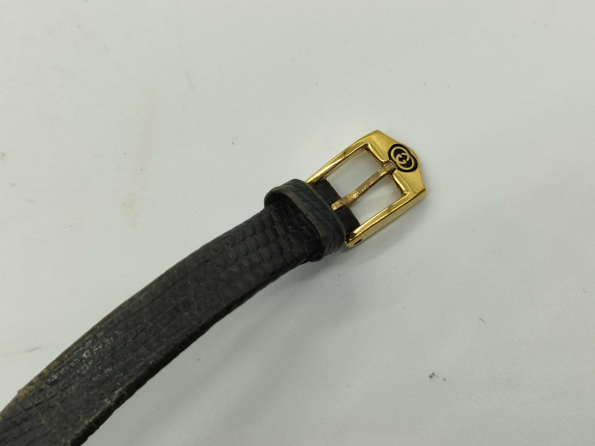 GUCCI Leather Women's Watch