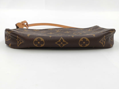 LOUIS VUITTON Monogram M40712 Pochette Accessoires Handbag