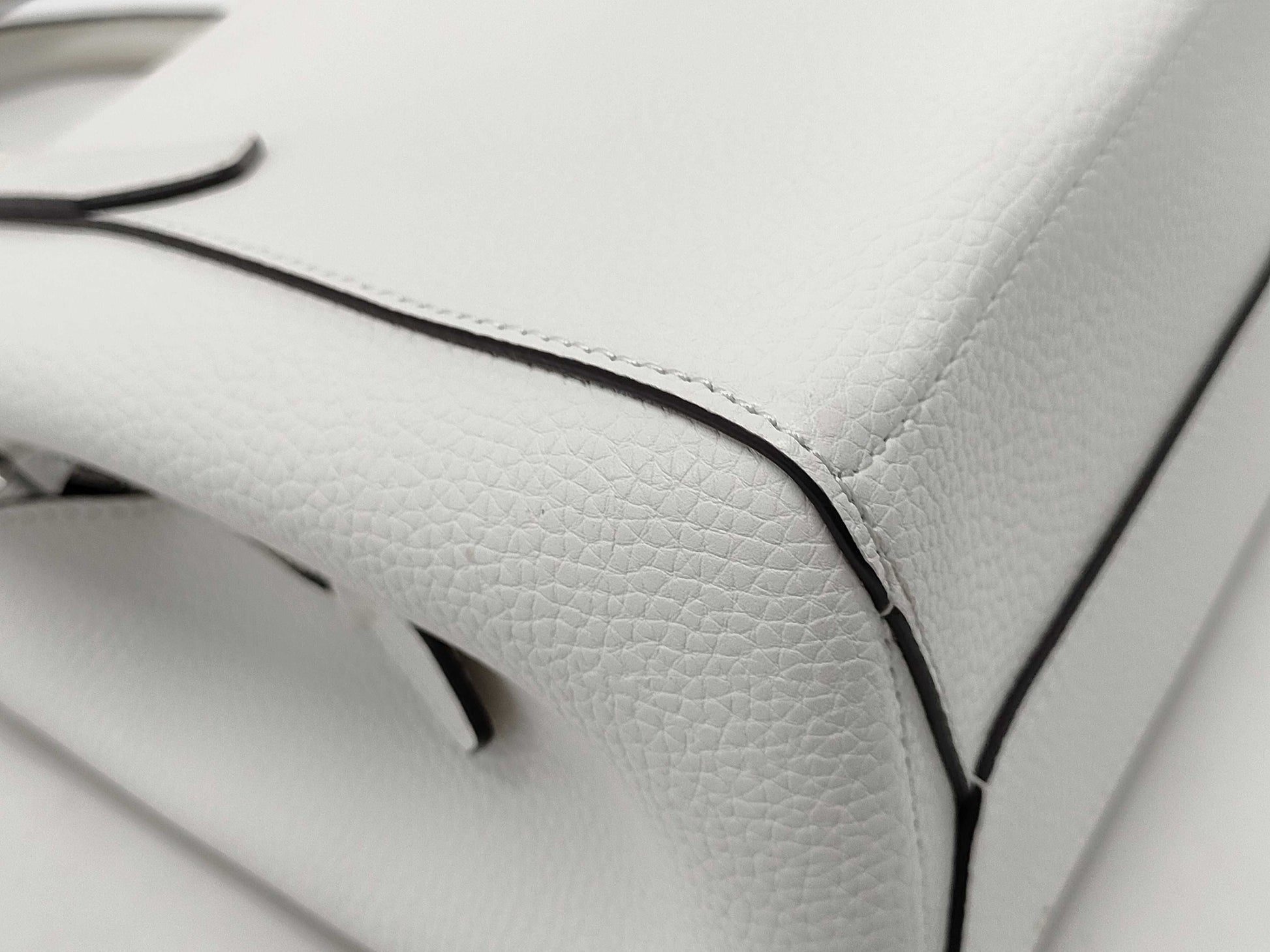 Michael Kors Michael Cole 2-Way Bag White Handbag