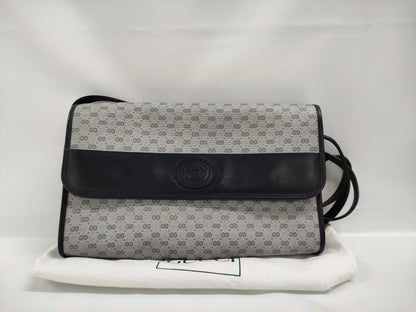 GUCCI GG Supreme Shoulder Bag 004 58 0264 Shoulder Bag