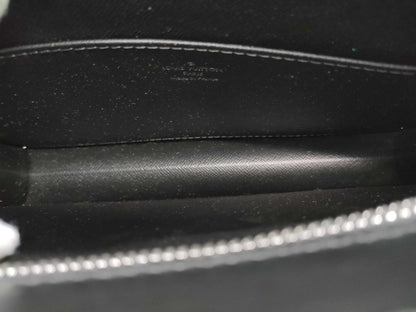 LOUIS VUITTON Taiga Pochette Homme Second Bag