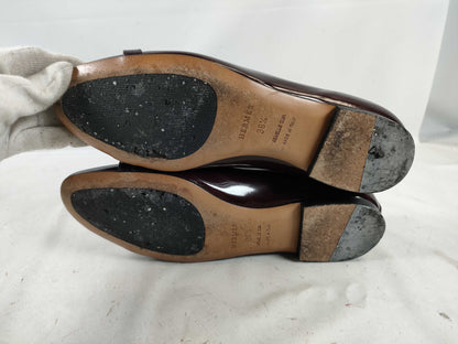 HERMES Enamel Flat Round Toe Pumps