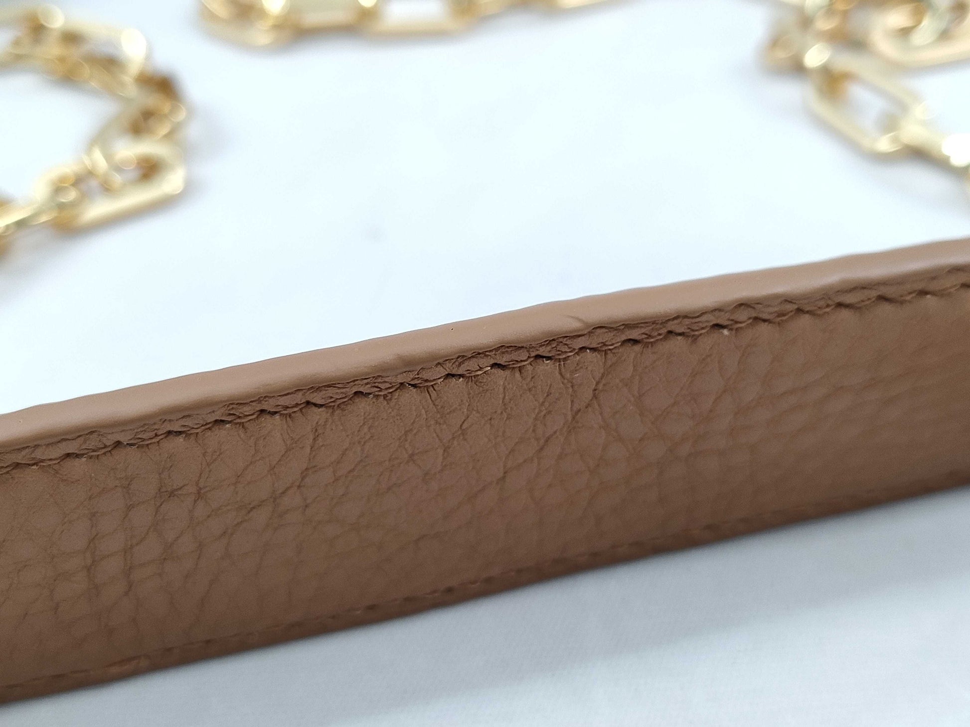Tory Burch Leather Chain Shoulder Bag