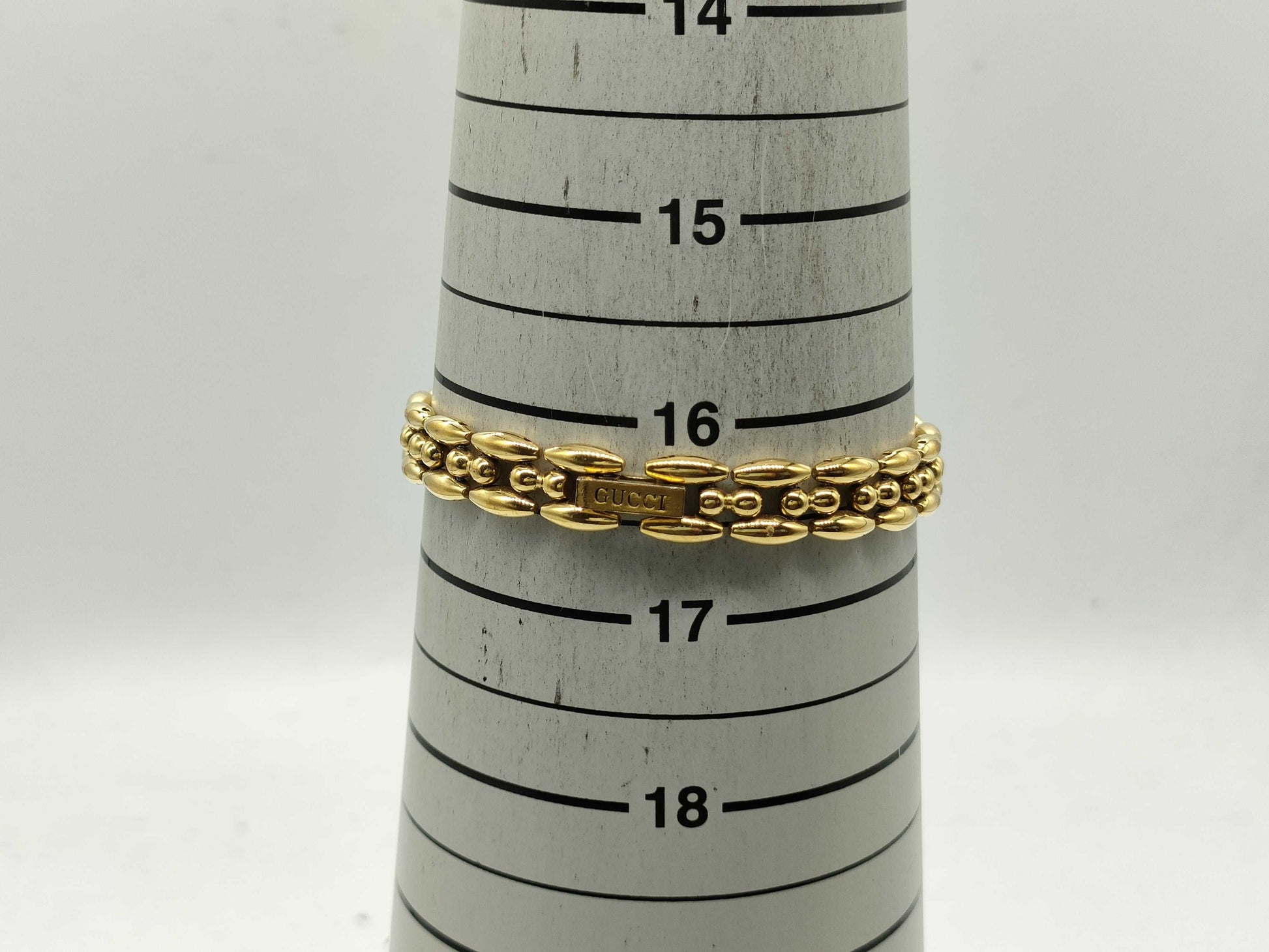 GUCCI 11/12.2 Women's Watch, Box Deteriorated, Not Working