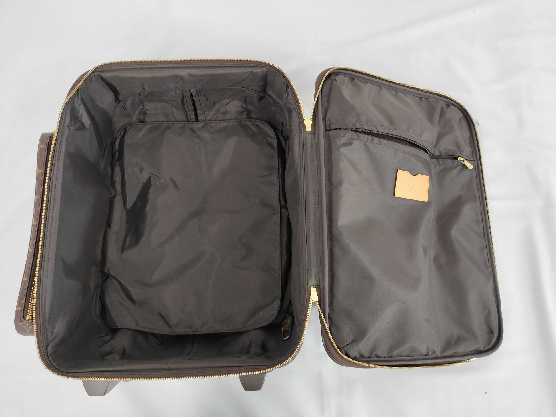 LOUIS VUITTON Monogram Trolley 50 Bosphor Carry Bag