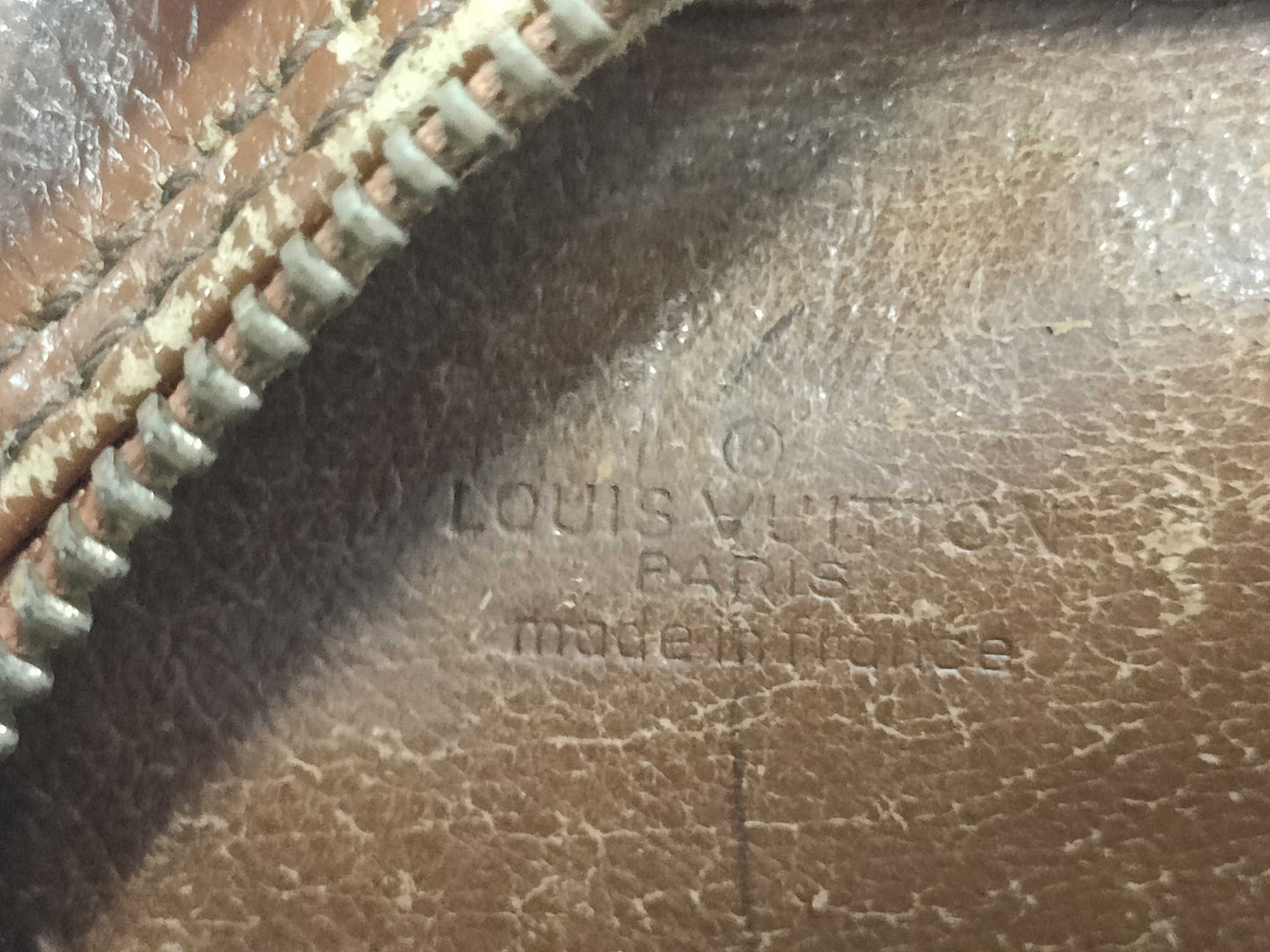 LOUIS VUITTON Monogram Shoulder Bag 
