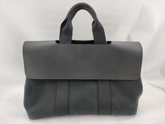 HERMES Valparaiso MM Tote Bag with Pouch