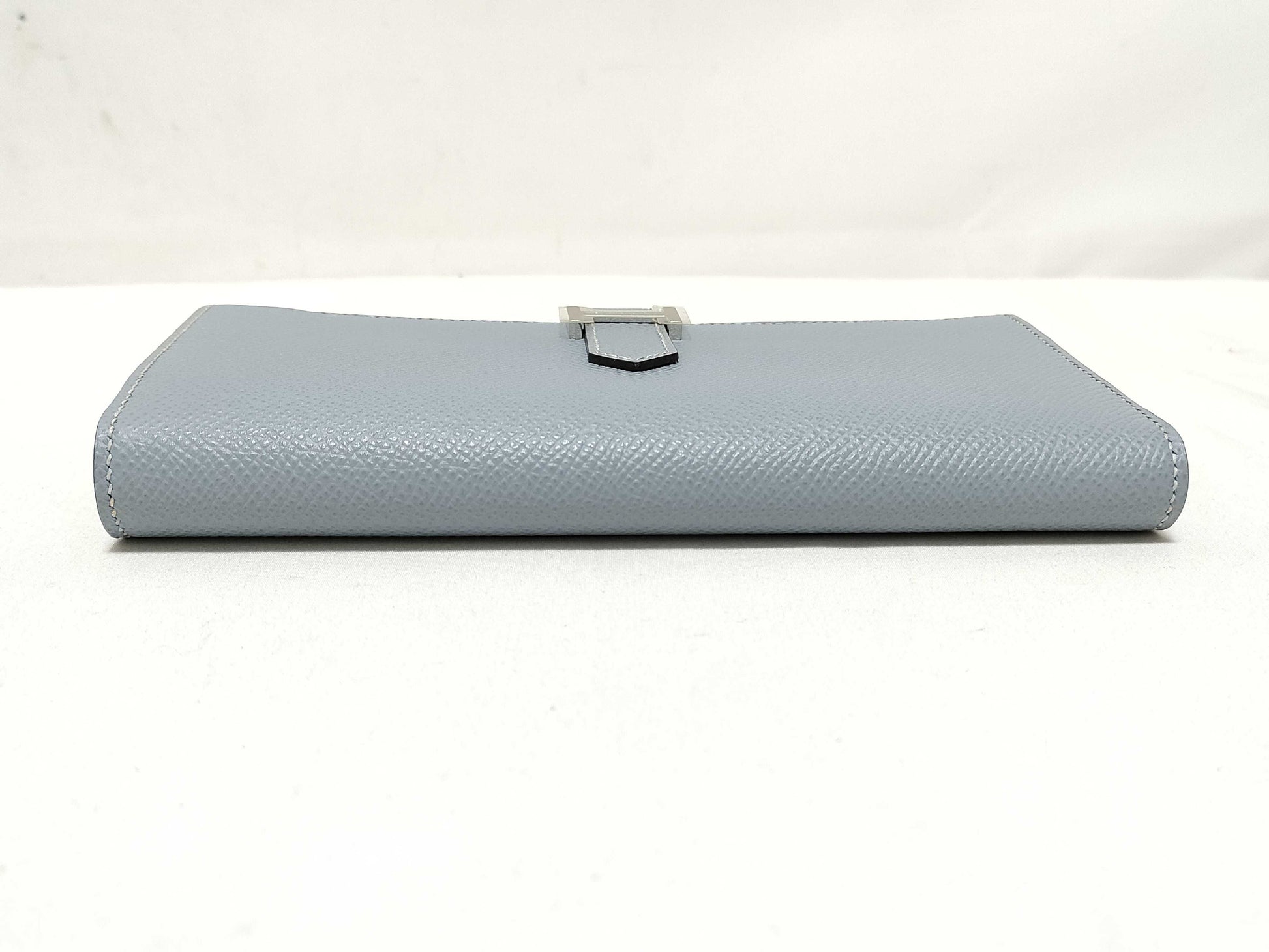 HERMES □Q Bearn Souffle Blue Glacier? Q Wallet