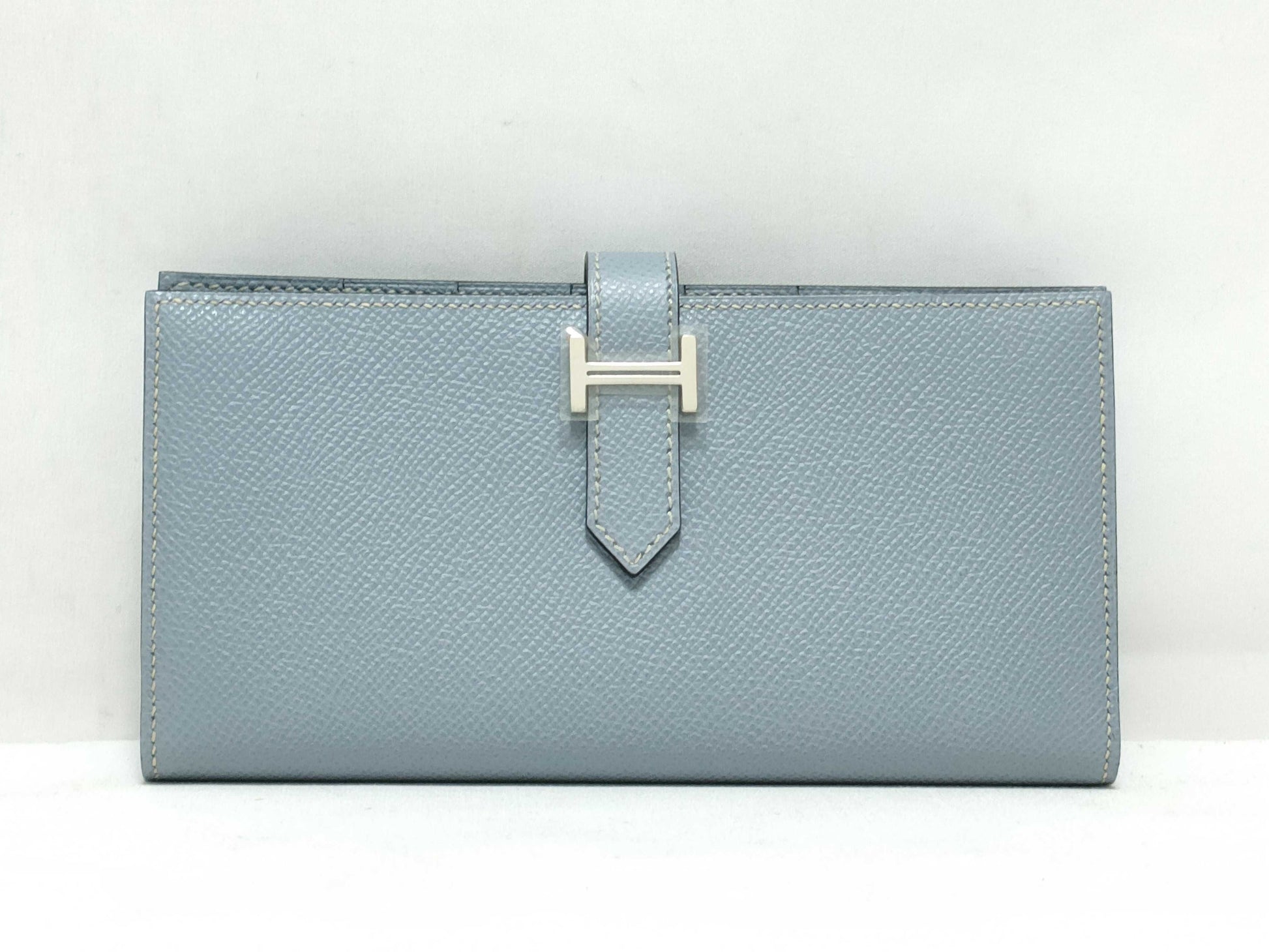 HERMES □Q Bearn Souffle Blue Glacier? Q Wallet