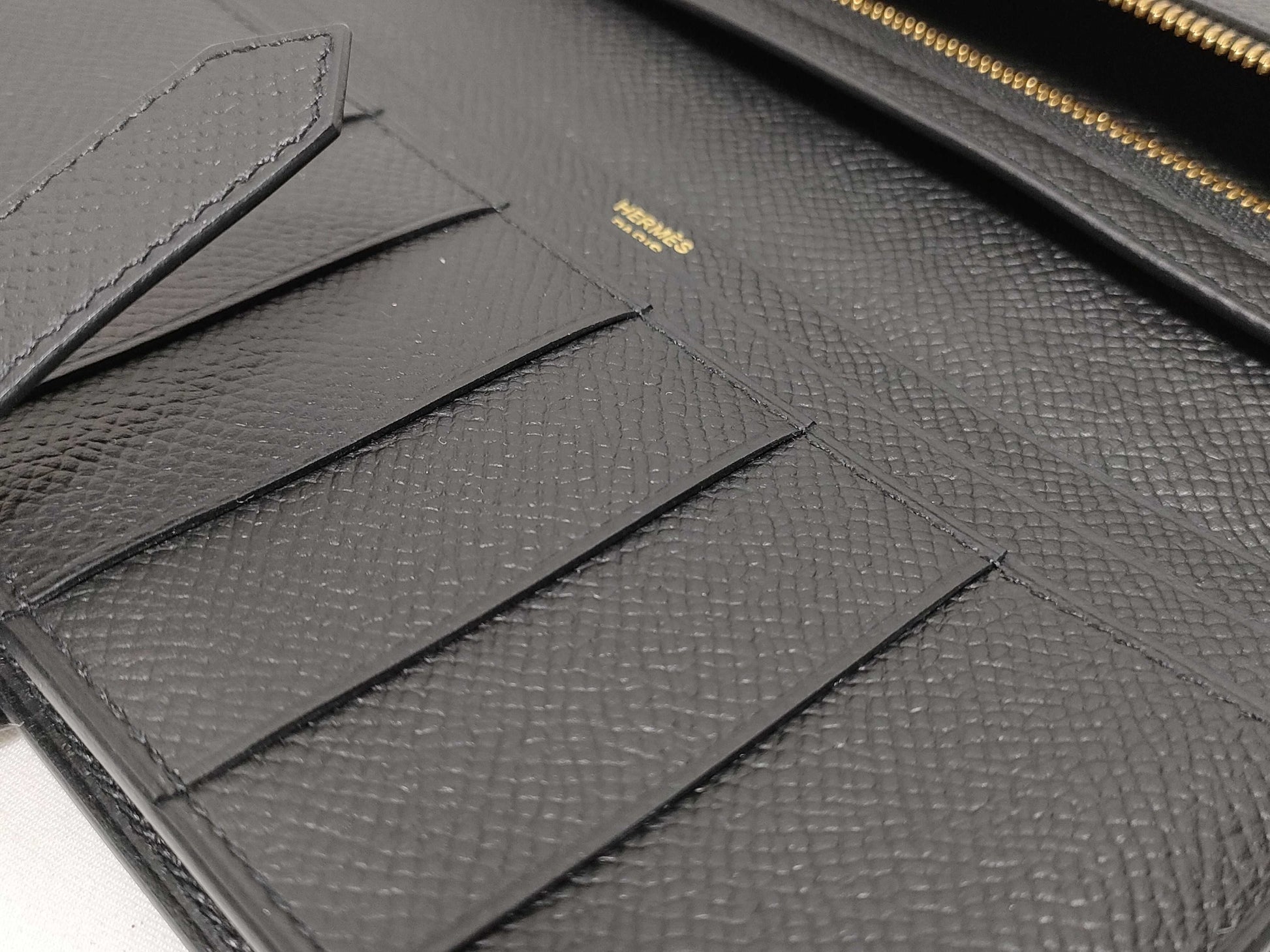 HERMES Bearn Souffle Black Wallet