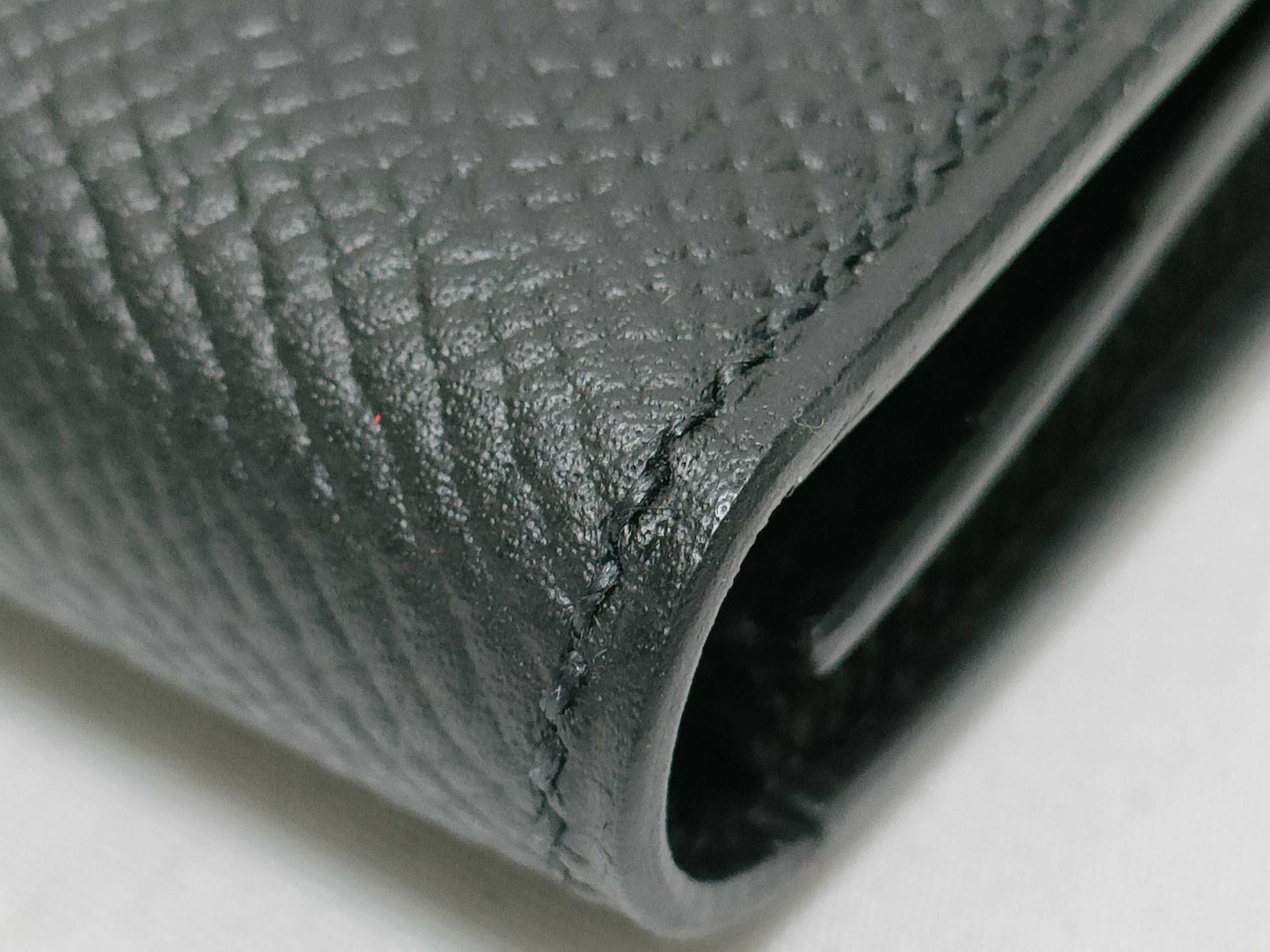 HERMES Bearn Souffle Black Wallet