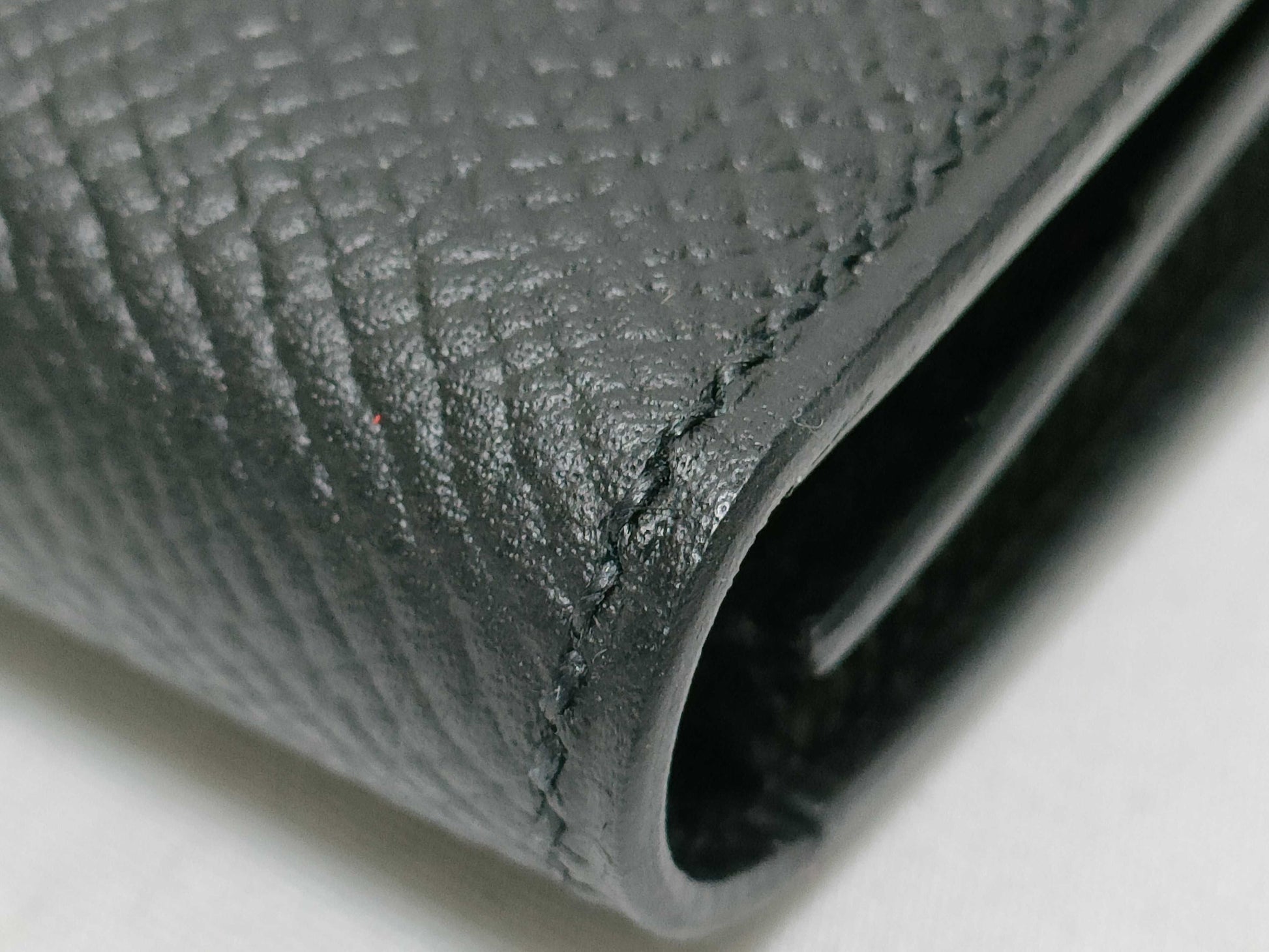 HERMES Bearn Souffle Black Wallet