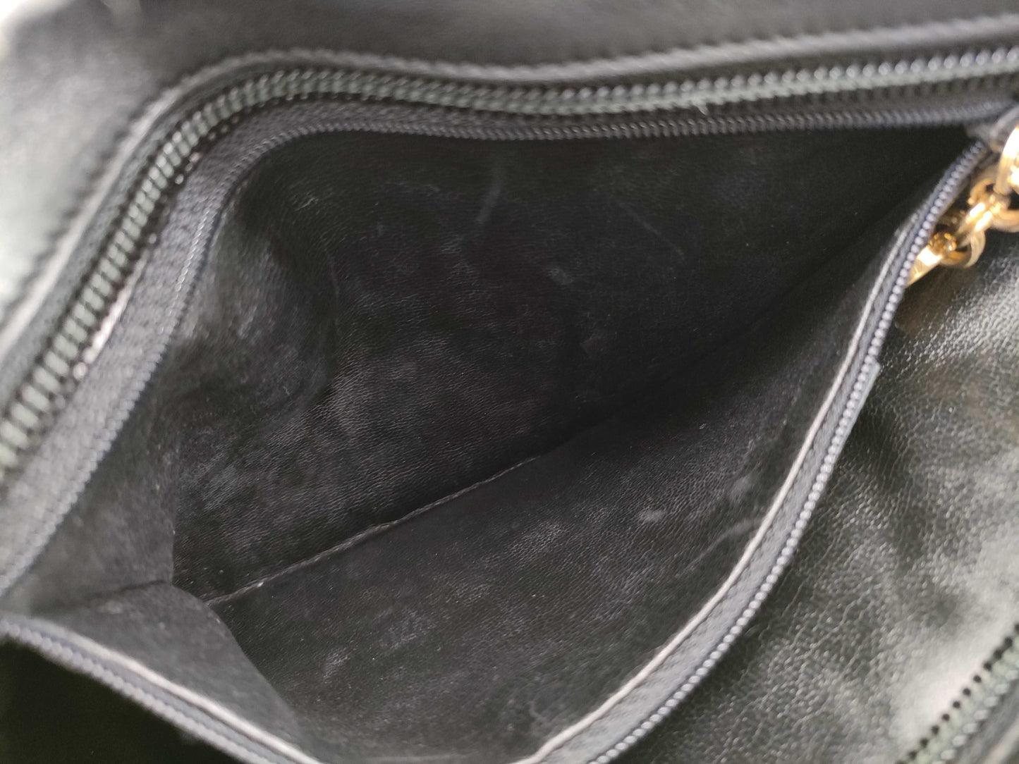 Salvatore Ferragamo Vara Shoulder Bag