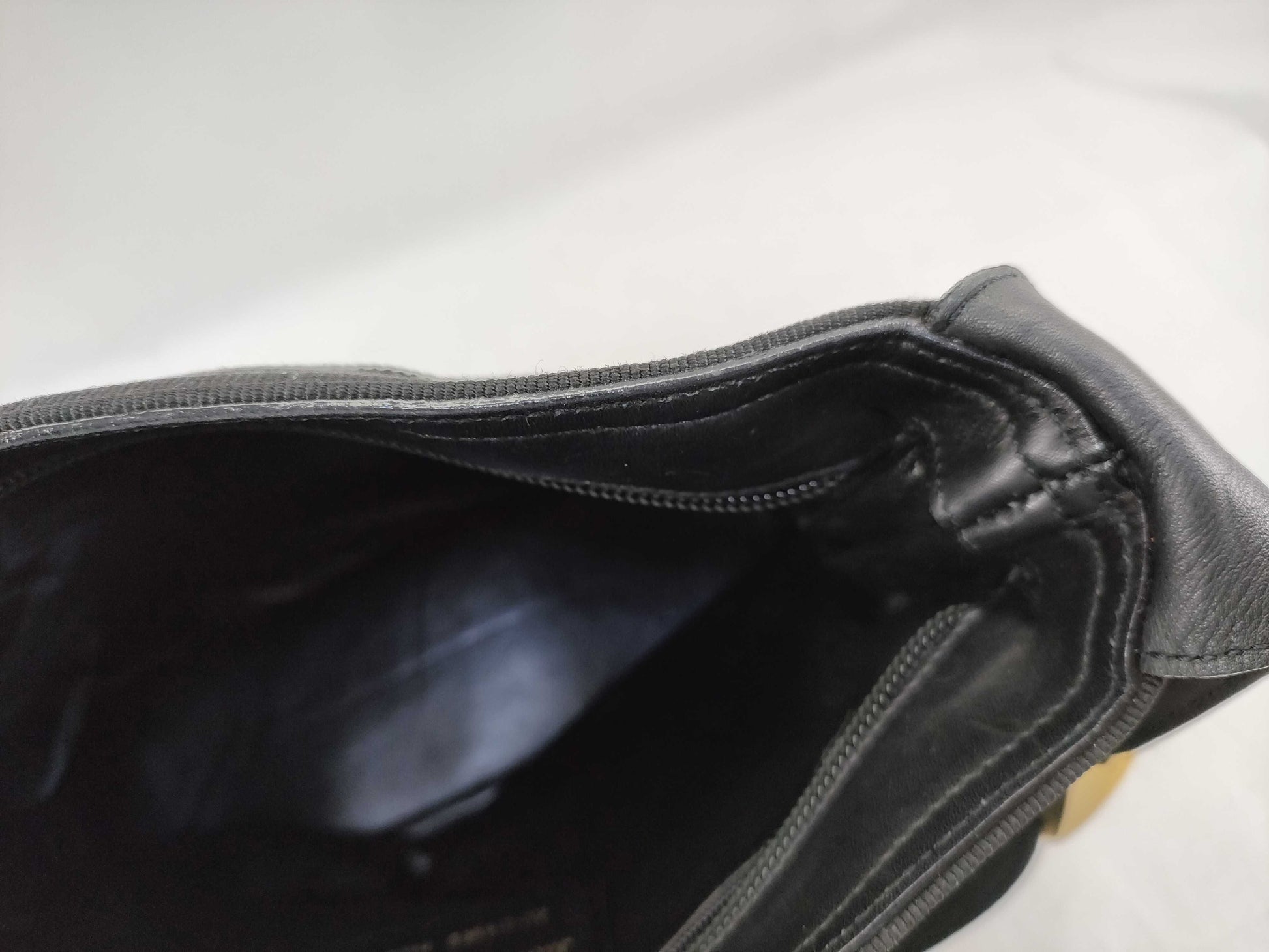 Salvatore Ferragamo Vara Shoulder Bag