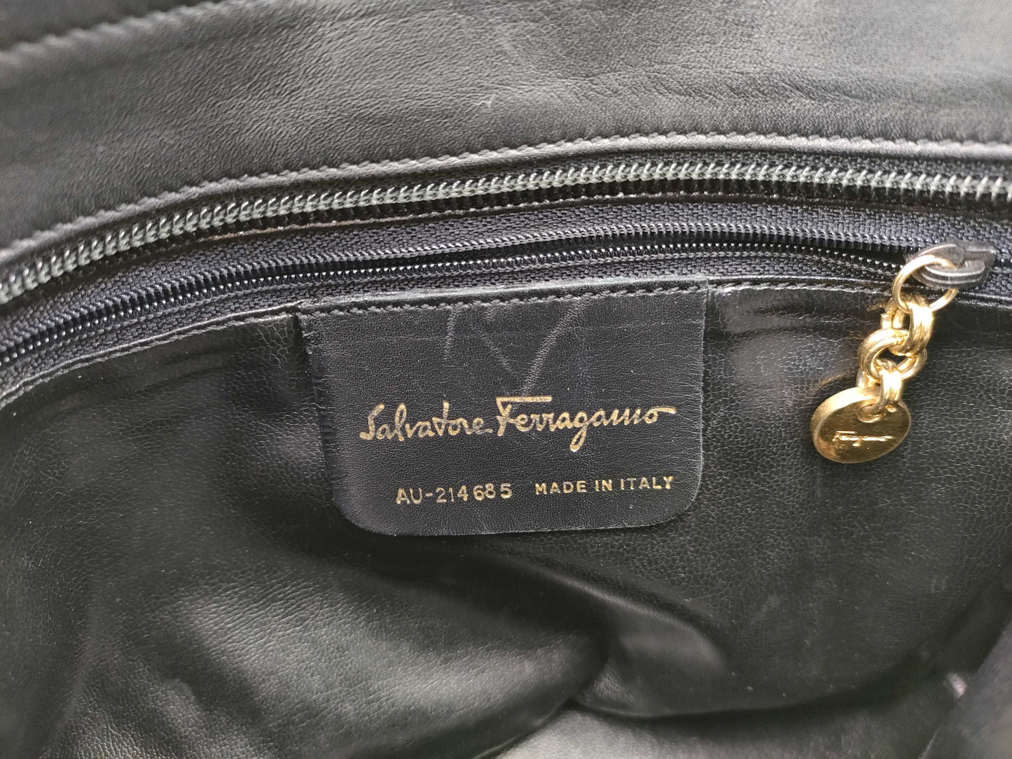 Salvatore Ferragamo Vara Shoulder Bag