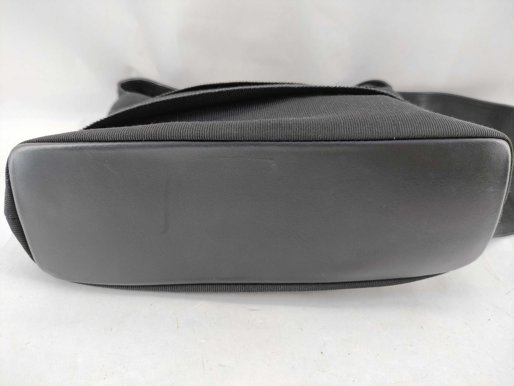 Salvatore Ferragamo Vara Shoulder Bag