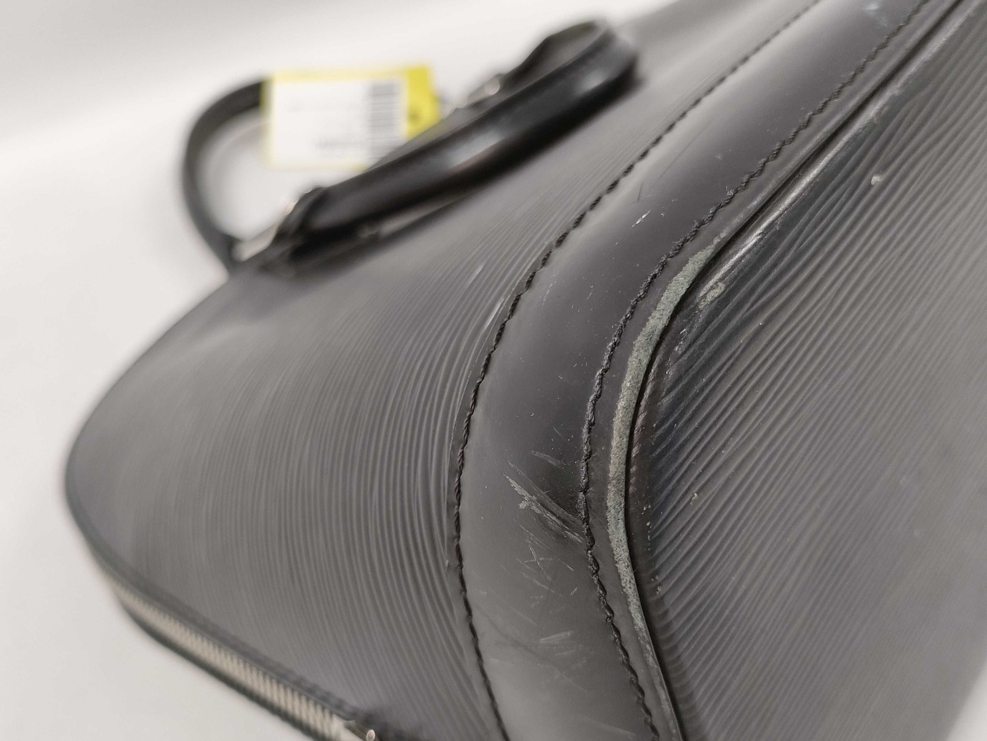 LOUIS VUITTON Epi Alma PM Boston Bag with Cracked Zipper Rail