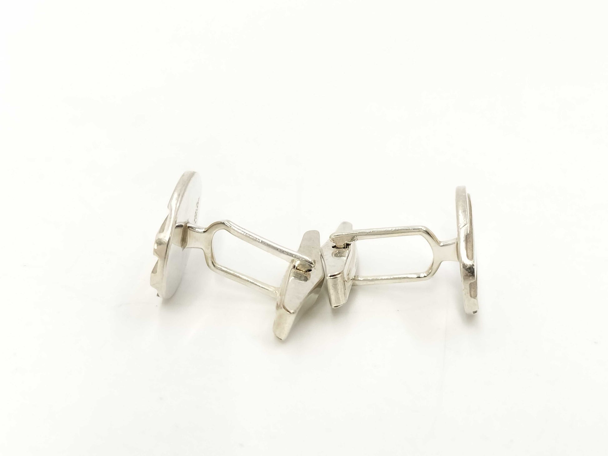 Tiffany & Co. Grooved 10.5g Tie Clip/Cufflinks