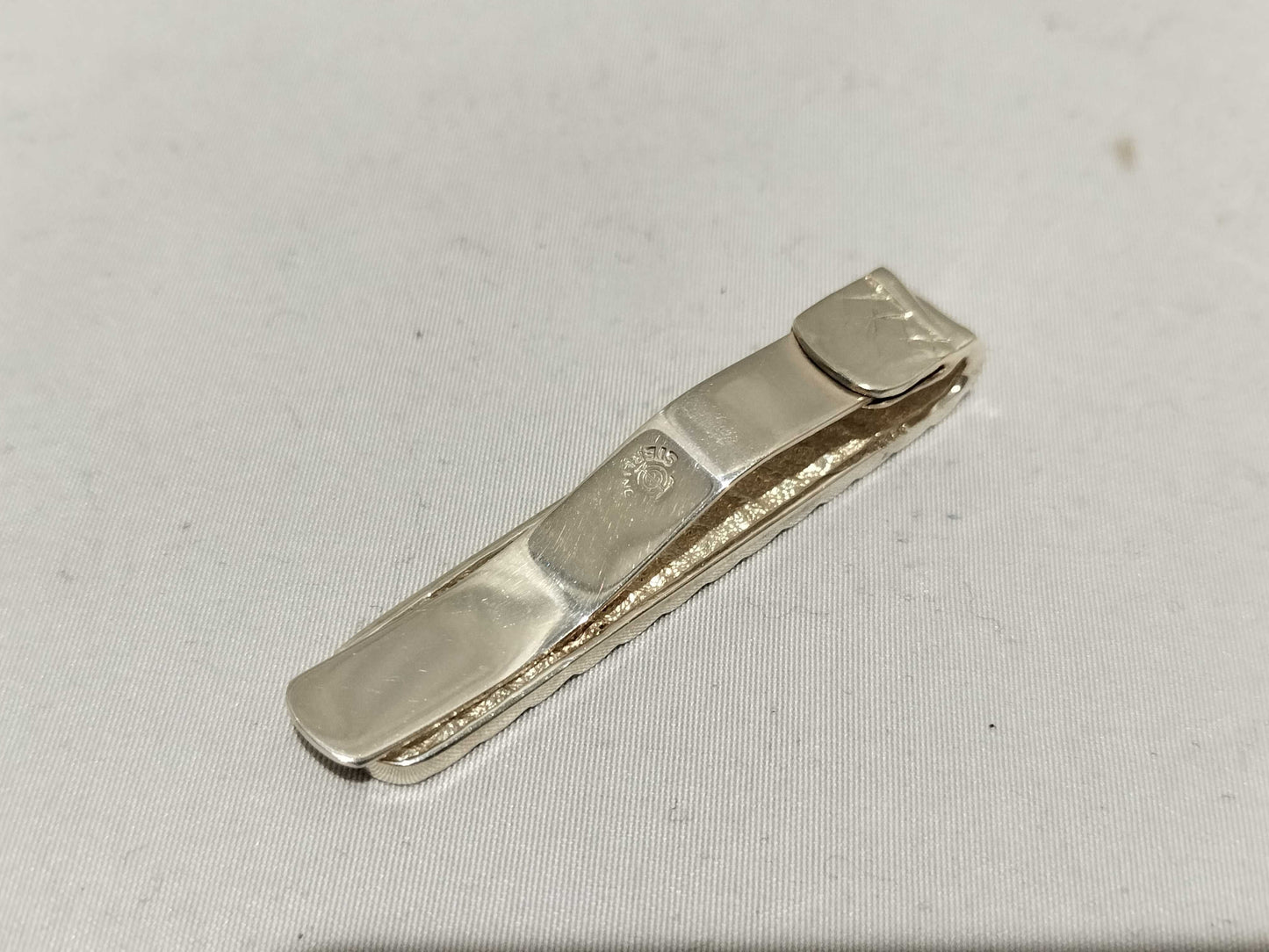 Tiffany & Co. Stripe Wave 8.9g Tie Clip/Cufflinks