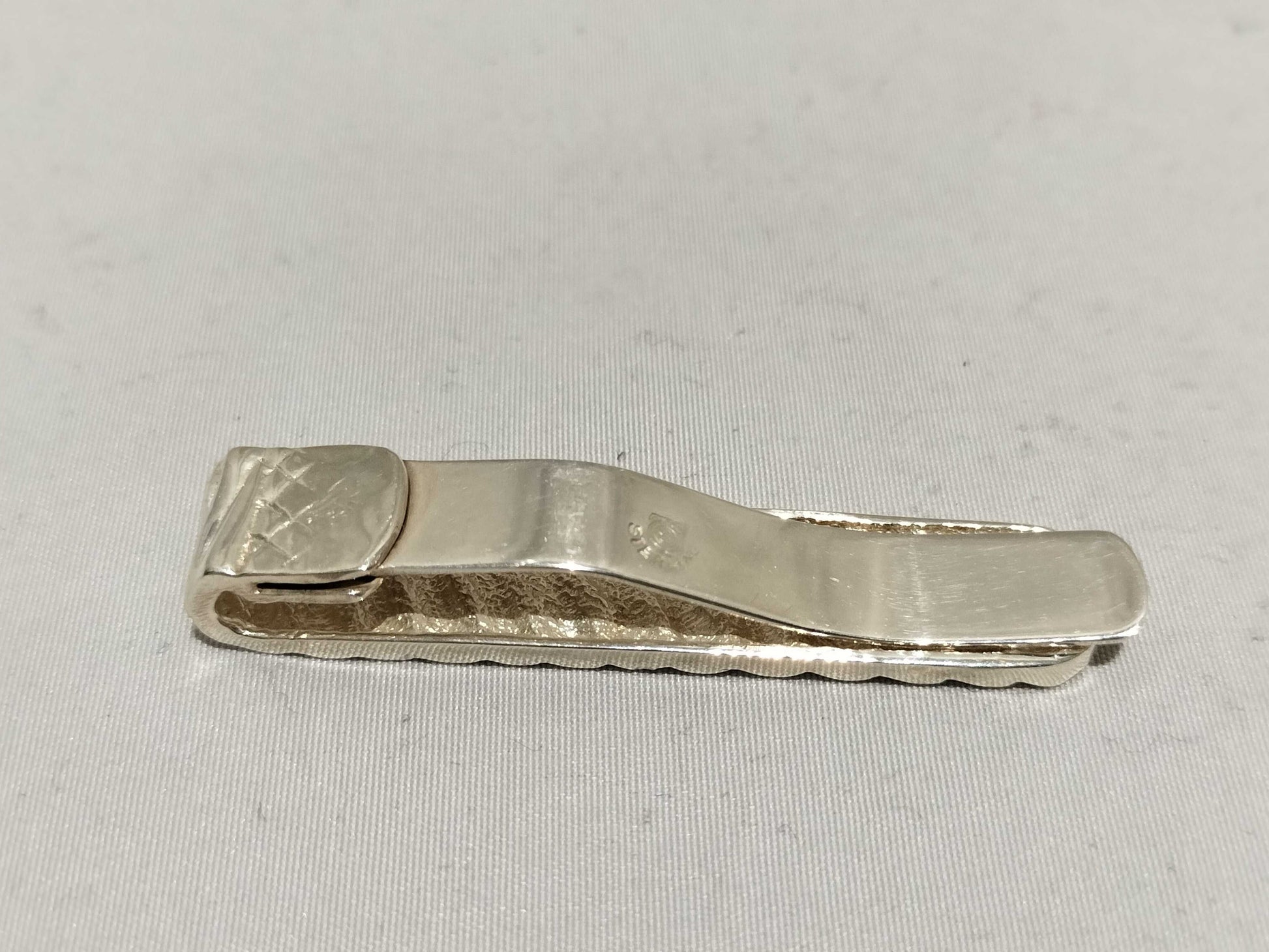 Tiffany & Co. Stripe Wave 8.9g Tie Clip/Cufflinks