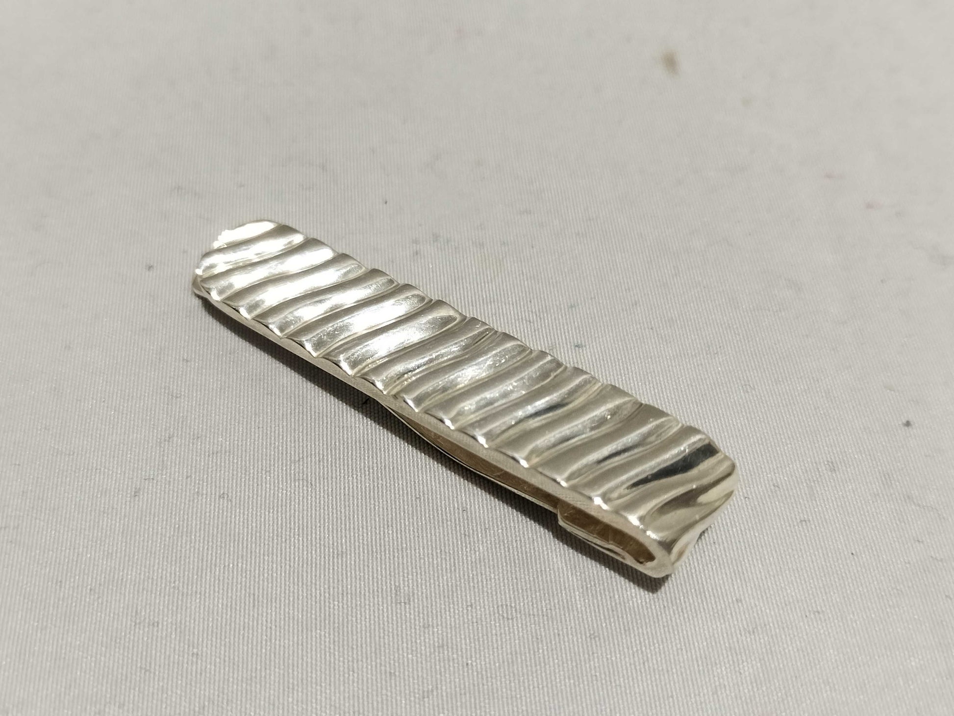 Tiffany & Co. Stripe Wave 8.9g Tie Clip/Cufflinks