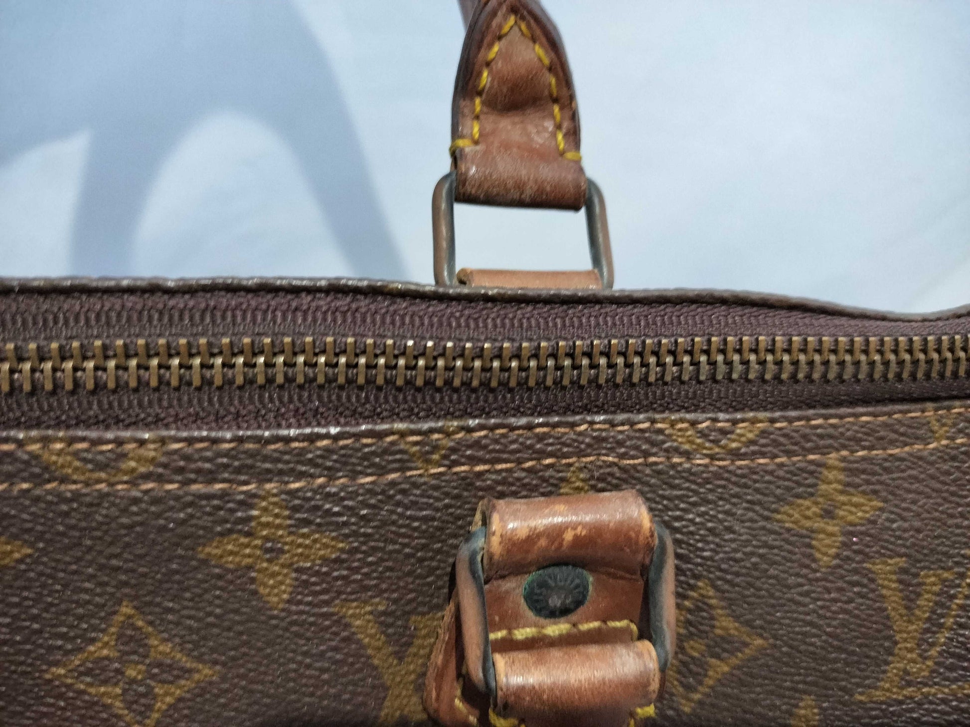 LOUIS VUITTON RFID Unverifiable, Serial Unverifiable, Monogram Old Papillon Handbag with Pouch