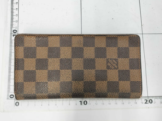 LOUIS VUITTON Damier Porte-Valeur Carte Credit Long Wallet