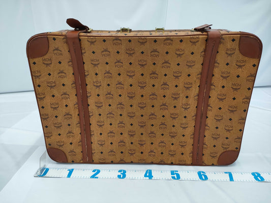 MCM travel bag with broken handle